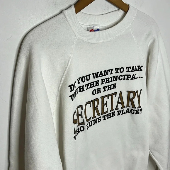 Vintage Back To School Spell Out Secretary Novelty Joke Graphic Sweatshirt - Picture 3 of 10